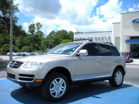 Wheat Beige Metallic 2005 Volkswagen Touareg V8 Wheat Beige Metallic 2005 Volkswagen Touareg V8