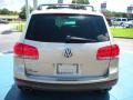 Volkswagen Touareg V8 Wheat Beige Metallic photo #4