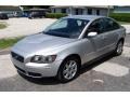 Volvo S40 2.4i Electric Silver Metallic photo #1