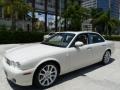 Jaguar XJ XJ8 Porcelain photo #5 Jaguar XJ XJ8 Porcelain photo #5