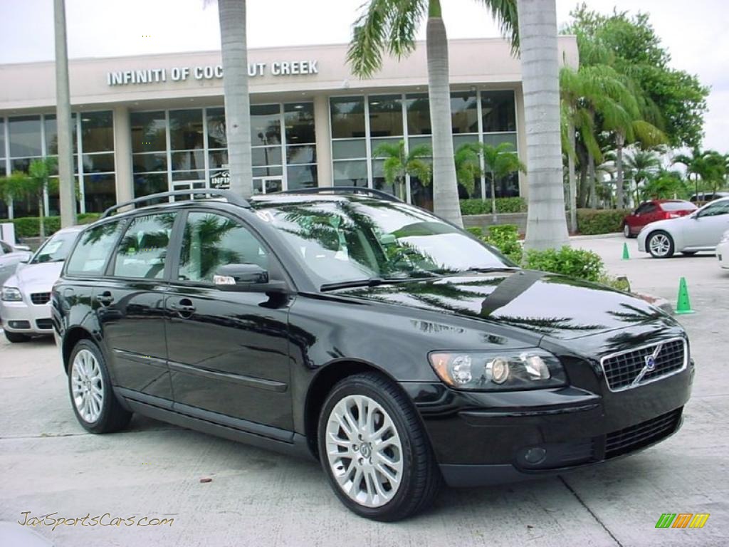 Black / Dark Beige/Quartz Volvo V50 2.4i