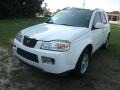 Saturn VUE V6 Polar White photo #3