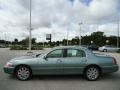 Lincoln Town Car Ultimate Light Tundra Metallic photo #2