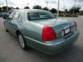 Lincoln Town Car Ultimate Light Tundra Metallic photo #3