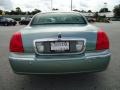 Lincoln Town Car Ultimate Light Tundra Metallic photo #12