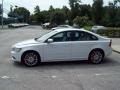 Volvo S40 2.4i Ice White photo #4 Volvo S40 2.4i Ice White photo #4