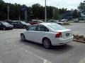 Volvo S40 2.4i Ice White photo #5 Volvo S40 2.4i Ice White photo #5
