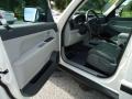 Jeep Liberty Sport Stone White photo #4 Jeep Liberty Sport Stone White photo #4