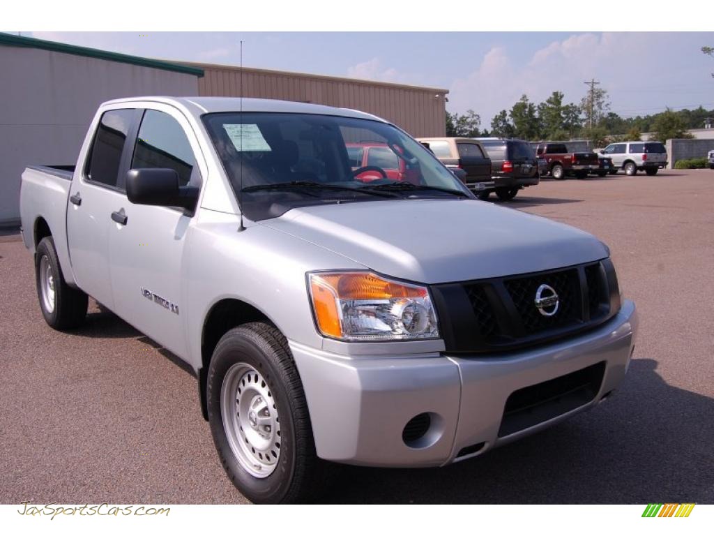 2009 Nissan titan xe crew cab #3