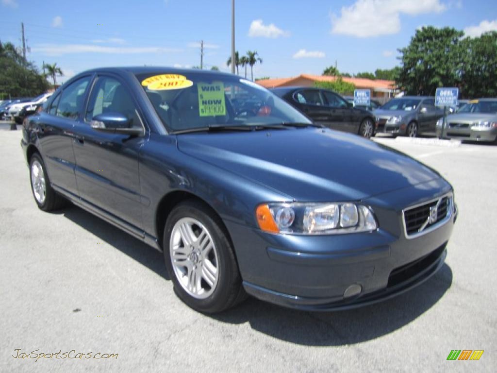 2007 S60 2.5T - Barents Blue Metallic / Taupe/Light Taupe photo #7