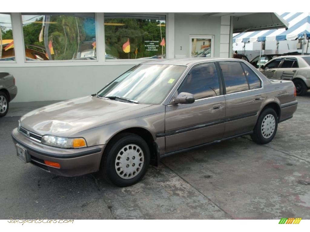 Pewter Gray Metallic / Burgundy Honda Accord LX Sedan