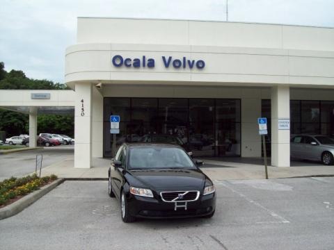 Black Stone 2010 Volvo S40 2.4i Black Stone 2010 Volvo S40 2.4i