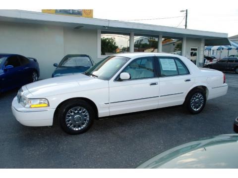 Vibrant White 2003 Mercury Grand Marquis GS Vibrant White 2003 Mercury Grand Marquis GS