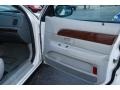 Mercury Grand Marquis GS Vibrant White photo #16