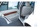 Mercury Grand Marquis GS Vibrant White photo #19