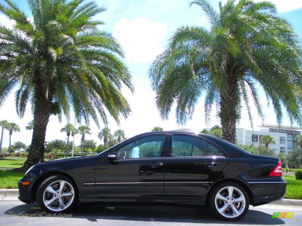 Black / Black Mercedes-Benz C 230 Kompressor Sedan Black / Black Mercedes-Benz C 230 Kompressor Sedan