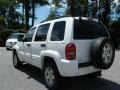 Jeep Liberty Limited 4x4 Stone White photo #3 Jeep Liberty Limited 4x4 Stone White photo #3