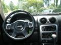 Jeep Liberty Limited 4x4 Stone White photo #18 Jeep Liberty Limited 4x4 Stone White photo #18