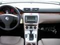Volkswagen Passat Lux Sedan Candy White photo #18 Volkswagen Passat Lux Sedan Candy White photo #18