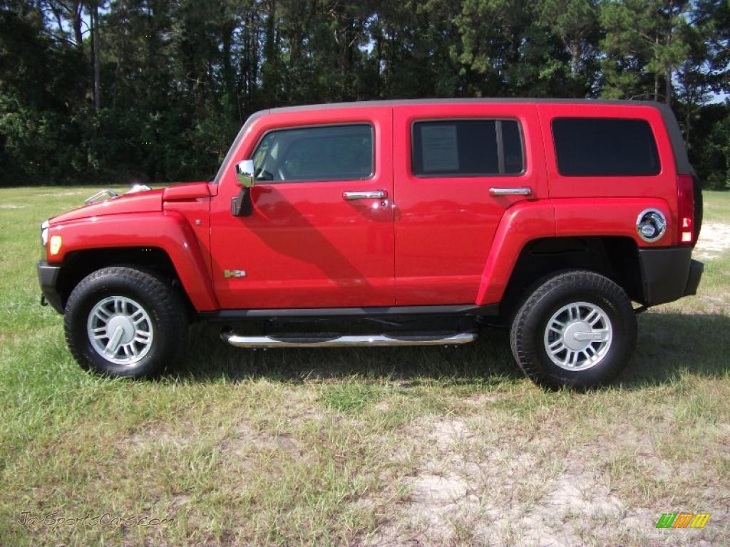 Victory Red / Ebony/Pewter Hummer H3 