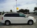 Chrysler Town & Country Touring Stone White photo #15 Chrysler Town & Country Touring Stone White photo #15