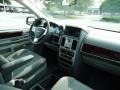Chrysler Town & Country Touring Stone White photo #18 Chrysler Town & Country Touring Stone White photo #18