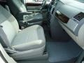 Chrysler Town & Country Touring Stone White photo #20 Chrysler Town & Country Touring Stone White photo #20