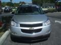 Chevrolet Traverse LS Silver Ice Metallic photo #2