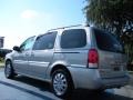 Buick Terraza CXL Platinum Metallic photo #3 Buick Terraza CXL Platinum Metallic photo #3