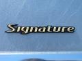 Lincoln Town Car Signature Light Ice Blue Metallic photo #10 Lincoln Town Car Signature Light Ice Blue Metallic photo #10