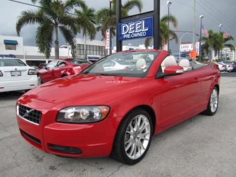 Passion Red 2008 Volvo C70 T5 Passion Red 2008 Volvo C70 T5