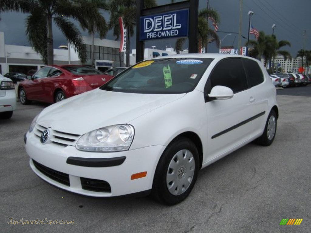 Candy White / Anthracite Black Volkswagen Rabbit 2 Door Candy White / Anthracite Black Volkswagen Rabbit 2 Door