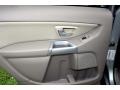 Volvo XC90 T6 AWD Silver Metallic photo #33 Volvo XC90 T6 AWD Silver Metallic photo #33