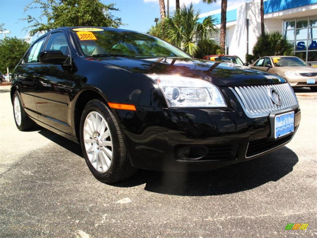 Black Ebony / Camel Mercury Milan V6 Premier
