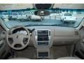 Mercury Mountaineer V6 Oxford White photo #14