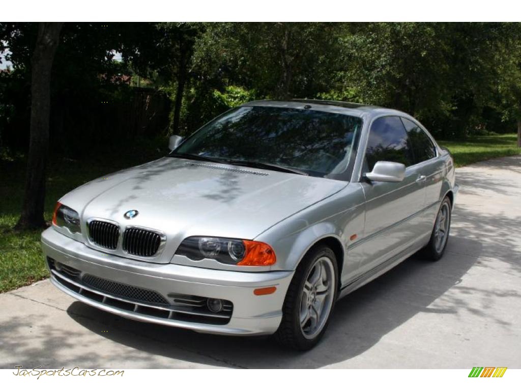 Titanium Silver Metallic / Grey BMW 3 Series 330i Coupe
