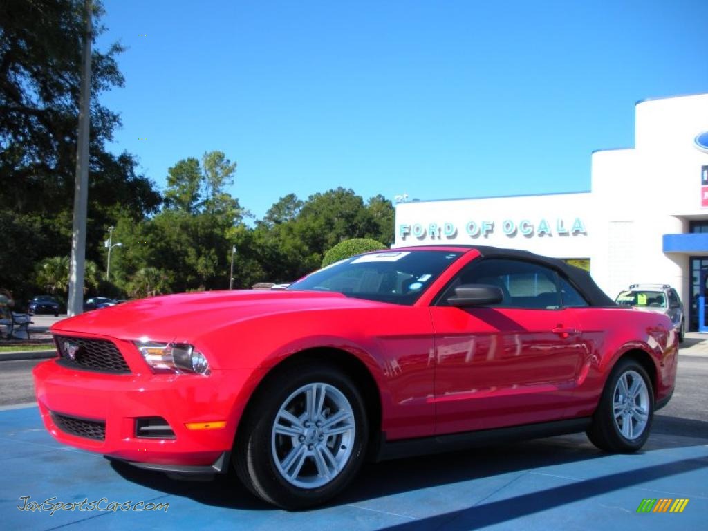 Torch Red / Stone Ford Mustang V6 Premium Convertible