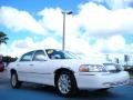 Lincoln Town Car Signature Limited Vibrant White photo #7 Lincoln Town Car Signature Limited Vibrant White photo #7