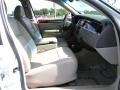 Lincoln Town Car Signature Limited Vibrant White photo #16 Lincoln Town Car Signature Limited Vibrant White photo #16