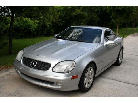 Brilliant Silver Metallic 2002 Mercedes-Benz SLK 230 Kompressor Roadster Brilliant Silver Metallic 2002 Mercedes-Benz SLK 230 Kompressor Roadster