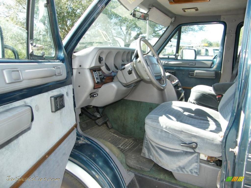 1996 Ram Van 2500 Passenger Conversion - Dark Spruce Metallic / Gray photo #11
