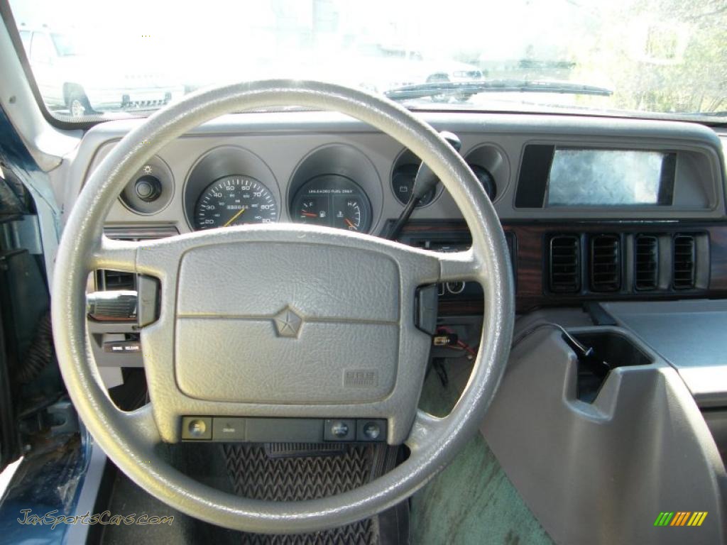 1996 Ram Van 2500 Passenger Conversion - Dark Spruce Metallic / Gray photo #13