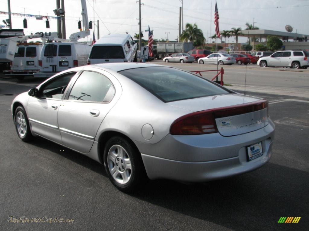 Dodge Intrepid 2004