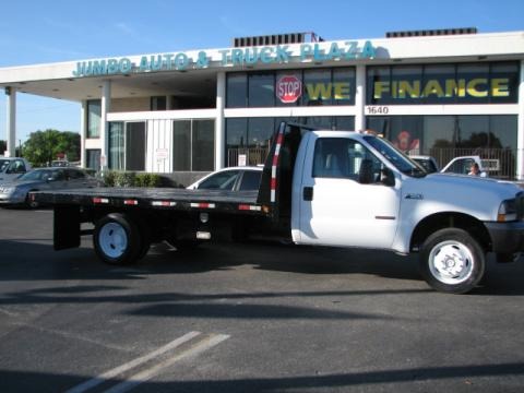 Oxford White 2004 Ford F550 Super Duty XL Regular Cab 4x4 Chassis Stake Truck