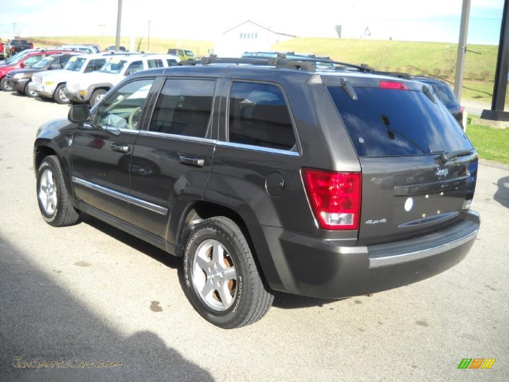 2005 Jeep grand cherokee in dark-khaki #3