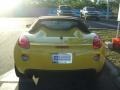 Pontiac Solstice GXP Roadster Mean Yellow photo #5