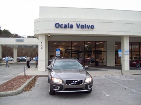 Oyster Grey Metallic 2011 Volvo XC70 3.2