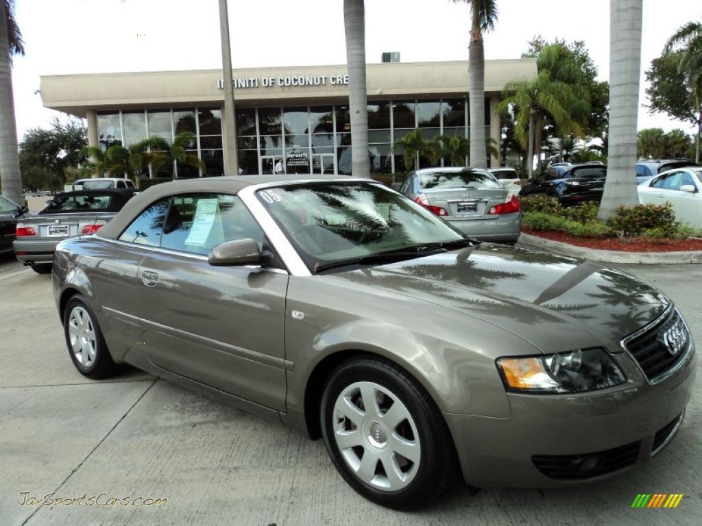 Audi A4 Beige