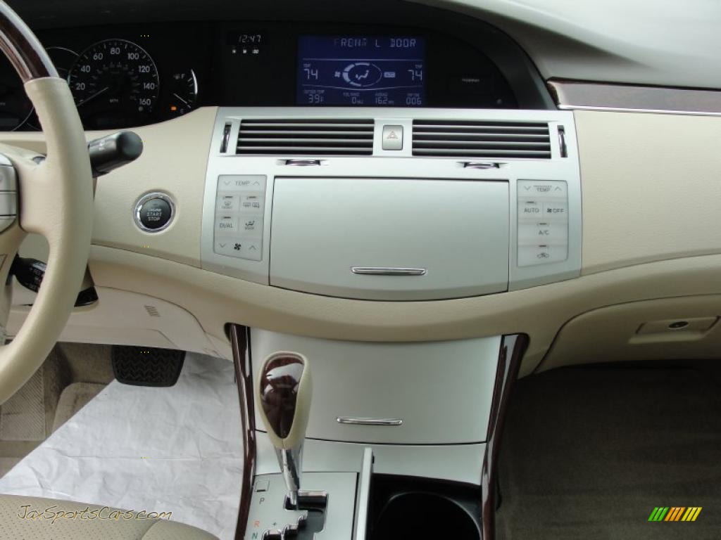 2008 Avalon Limited - Blizzard White Pearl / Ivory Beige photo #40
