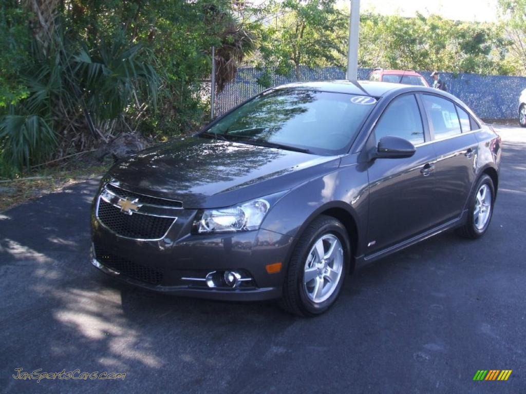 Gray Chevy Cruze